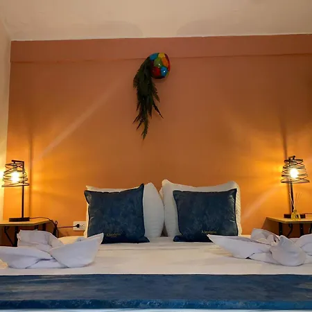 Almabella Hotel